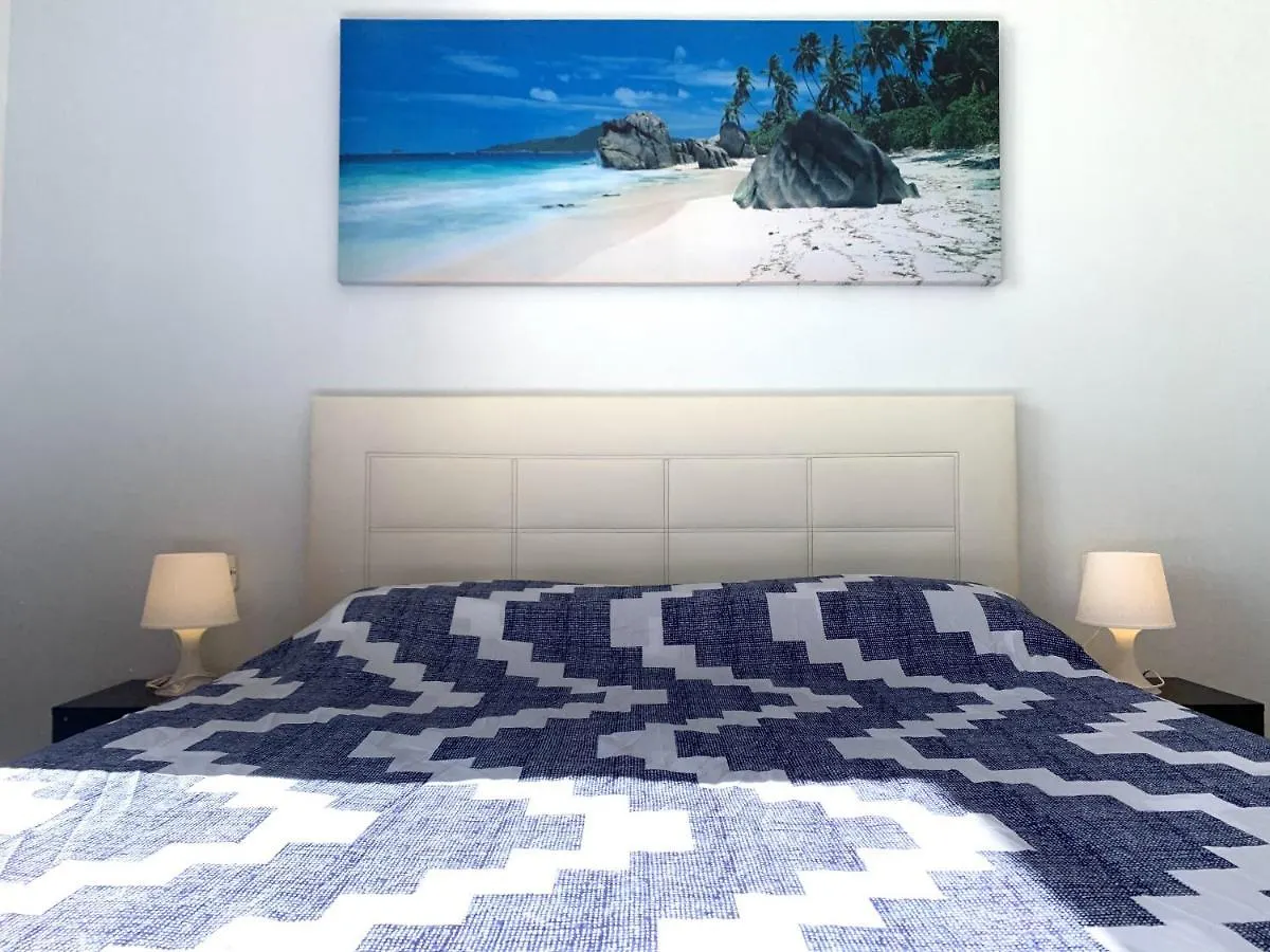Two Bedroom Apartment In Los Cristianos Colina II
