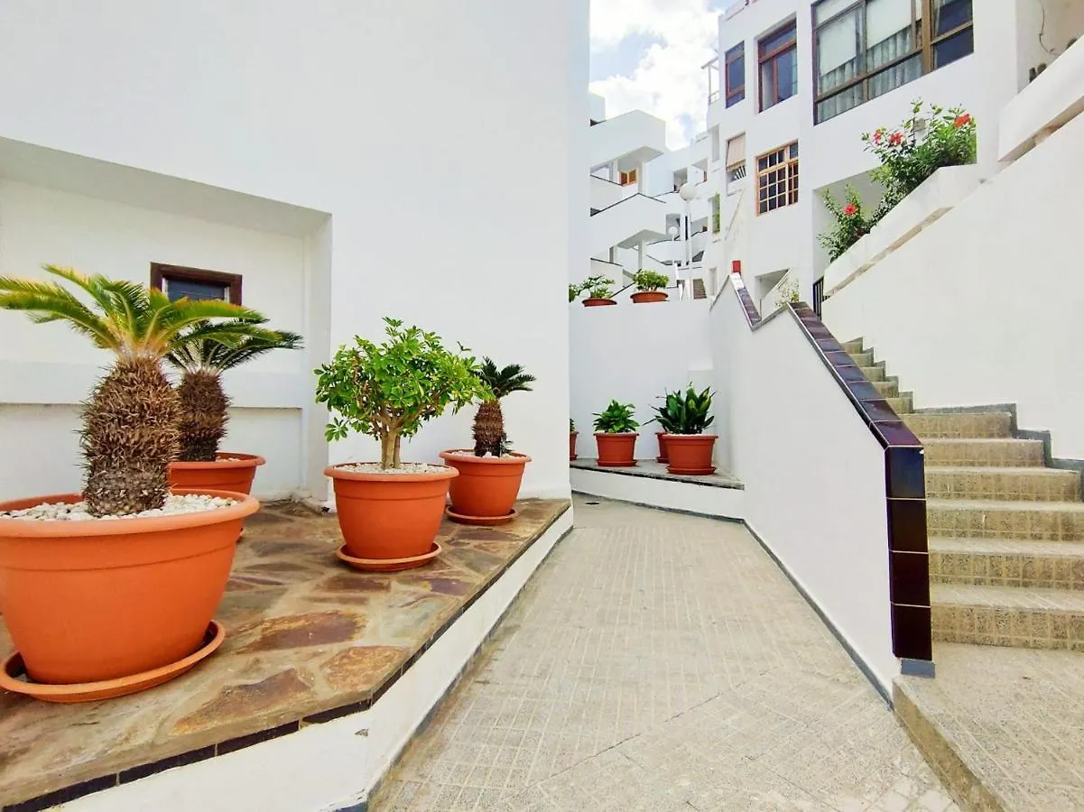 Two Bedroom Apartment In Los Cristianos Colina II Los Cristianos (Tenerife)
