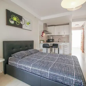 Summerland Apartment